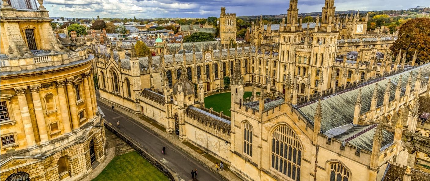 Cambridge: a university with a city around it Oxford: a city with a university in it